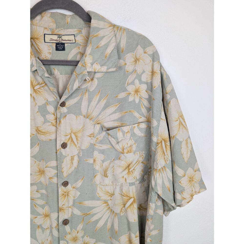 Tommy Bahama Hawaiian Shirt Camp Floral Silk Summer Vacation Green Yellow Size L - Picture 2 of 12